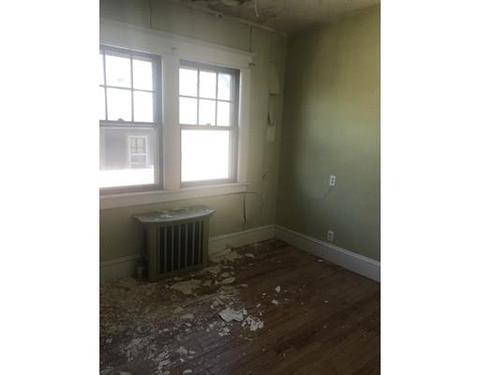56 Forest Park Ave, Springfield, MA 01108 photo 4