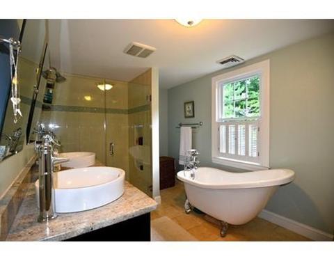 43 Forest St, Worcester, MA 01609 photo 17