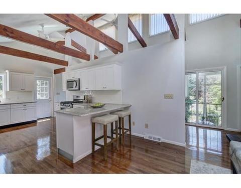 40 Upland Rd, Dedham, MA 02026 photo 6