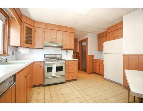 24 Beacon St, Everett, MA 02149 photo 11