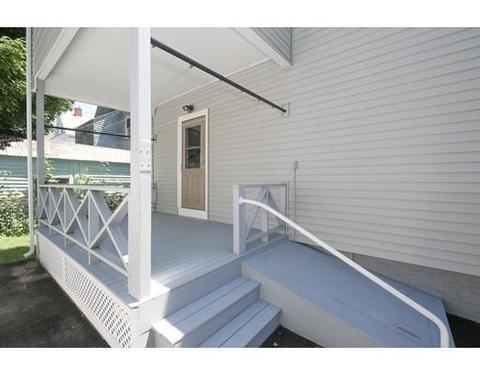 24 Beacon St, Everett, MA 02149 photo 5