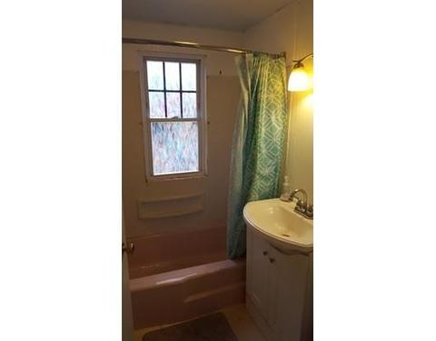 38 Schley St, Springfield, MA 01109 photo 15