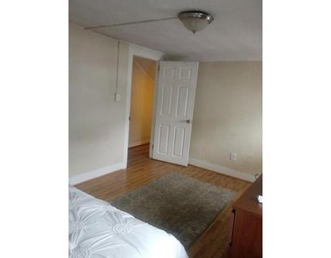 45 Emerald St, Chicopee, MA 01013 photo 16