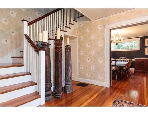 18 Cushing Rd, Wellesley, MA 02481 photo 2