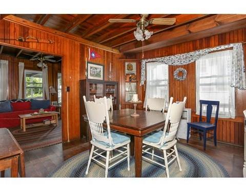 6 Gray St, Buzzards Bay, MA 02532 photo 9