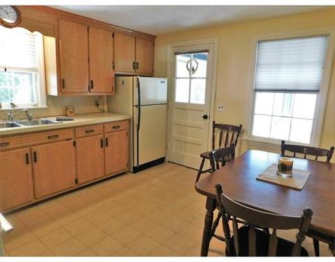 176 Ely Ave, West Springfield, MA 01089 photo 6