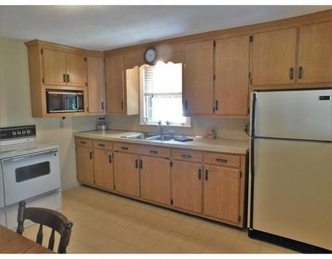 176 Ely Ave, West Springfield, MA 01089 photo 7