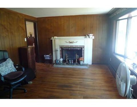 15 Spence St, Springfield, MA 01104 photo 5