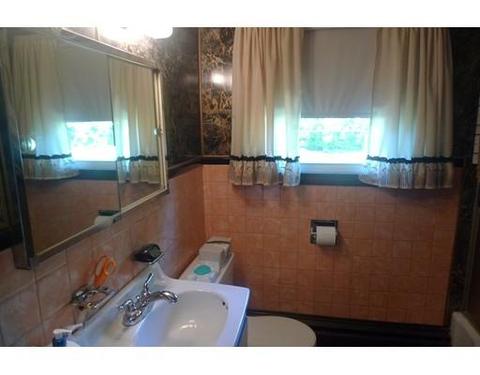 15 Spence St, Springfield, MA 01104 photo 8
