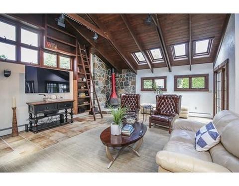 8 Trager Rd, Marblehead, MA 01945 photo 13