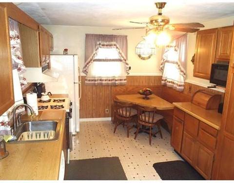 141 Pasco Rd, Springfield, MA 01151 photo 2