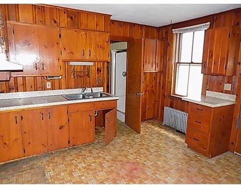 6 Pleasant St, Ware, MA 01082 photo 12
