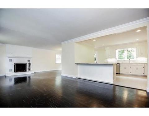 19 Molloy Rd, Georgetown, MA 01833 photo 3
