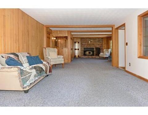 4 Auburn St, Danvers, MA 01923 photo 6