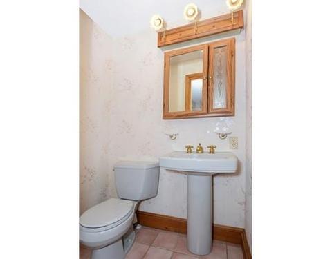 4 Auburn St, Danvers, MA 01923 photo 19