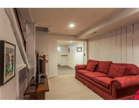 100 Windsor Rd, Needham, MA 02492 photo 22