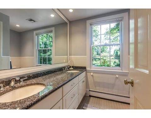 100 Windsor Rd, Needham, MA 02492 photo 17