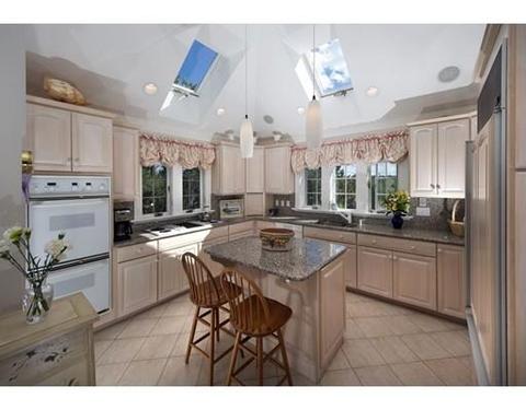 93 Wingaersheek Rd, Gloucester, MA 01930 photo 8
