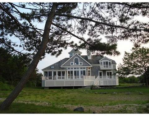 93 Wingaersheek Rd, Gloucester, MA 01930 photo 3