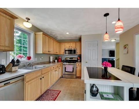 11 Perron Way, Lowell, MA 01854 photo 11
