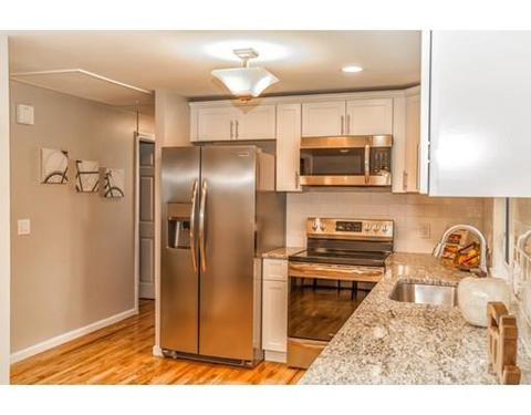 86 Mountainview St, Chicopee, MA 01020 photo 3