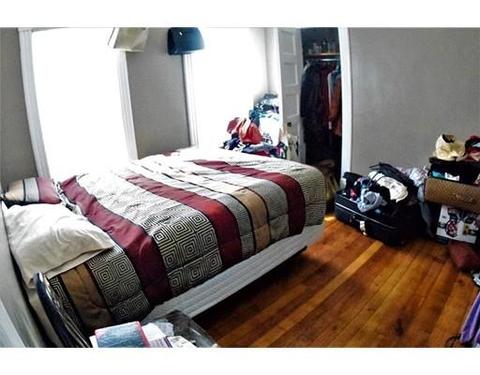 578 Armory St, Springfield, MA 01104 photo 14