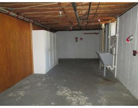 23 Bourne St, Worcester, MA 01606 photo 15