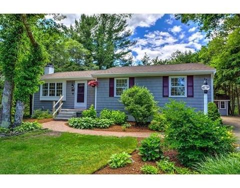 51 Quaker Run Rd, Mashpee, MA 02649 photo 2