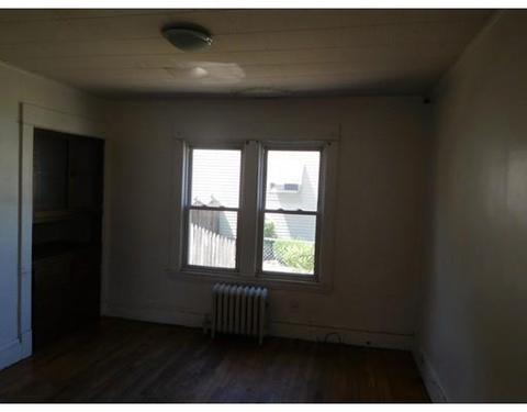 44 Brunswick St, Springfield, MA 01108 photo 8