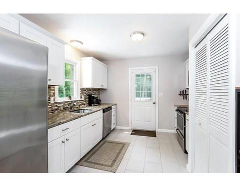 58 Chart Well Dr, Bourne, MA 02532 photo 3