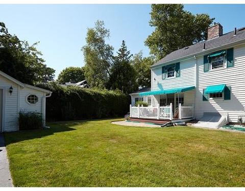 595 Harvard St, Fall River, MA 02720 photo 4