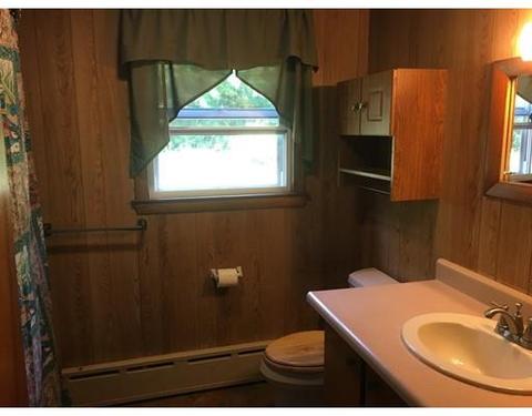 51 Harris St, Webster, MA 01570 photo 4