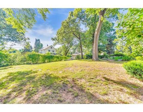 115 Edgemere Rd, Springfield, MA 01119 photo 17