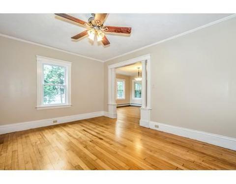 718 School St, Webster, MA 01570 photo 5