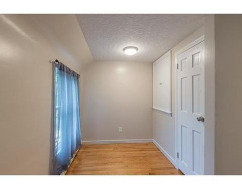 131 Harkness Ave, Springfield, MA 01118 photo 24