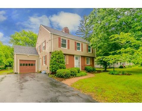 131 Harkness Ave, Springfield, MA 01118 photo 1