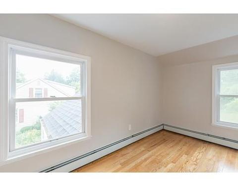 131 Harkness Ave, Springfield, MA 01118 photo 17