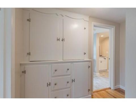 131 Harkness Ave, Springfield, MA 01118 photo 16