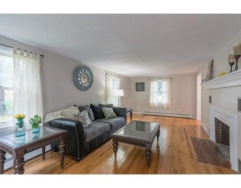 131 Harkness Ave, Springfield, MA 01118 photo 11