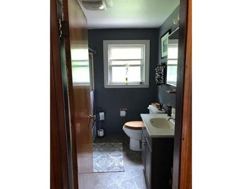 226 E River St, Orange, MA 01364 photo 9