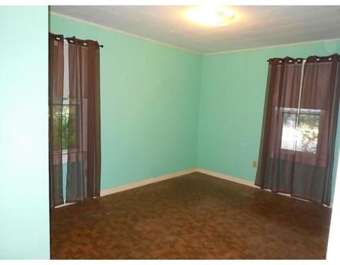 75 Clark St, Easthampton, MA 01027 photo 12