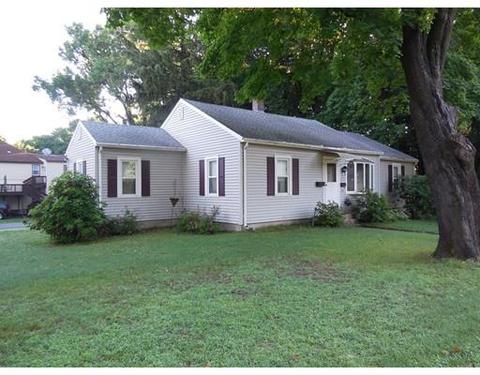 75 Clark St, Easthampton, MA 01027 photo 3