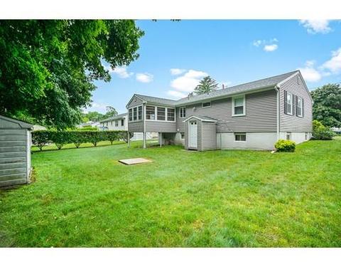 7 Robert Rd, Danvers, MA 01923 photo 5