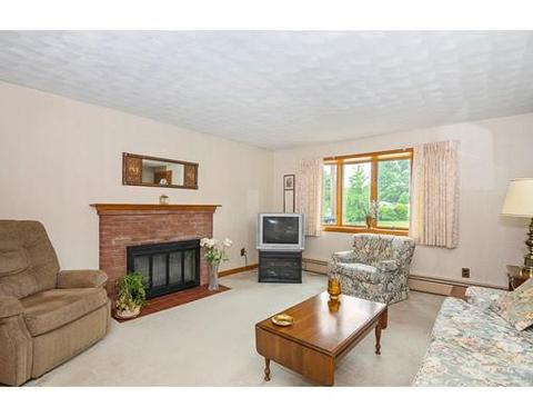 7 Robert Rd, Danvers, MA 01923 photo 9