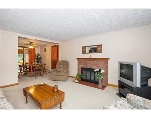 7 Robert Rd, Danvers, MA 01923 photo 11