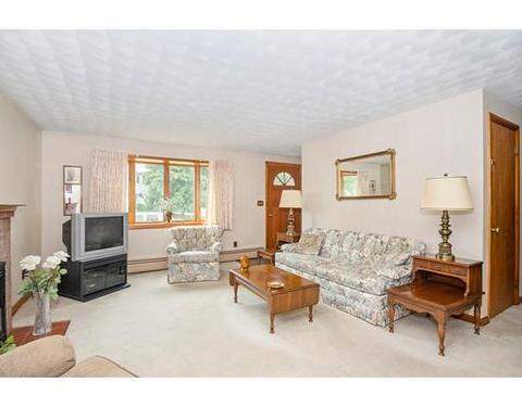 7 Robert Rd, Danvers, MA 01923 photo 10