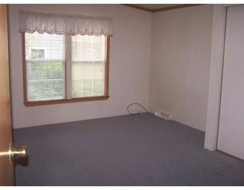 585 E River St, Orange, MA 01364 photo 12