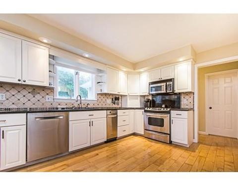 12 Farrar Rd, Upton, MA 01568 photo 9
