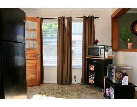 8 Sylvan St, Gloucester, MA 01930 photo 15