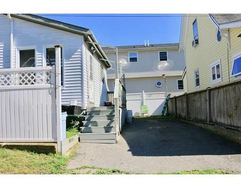 8 Sylvan St, Gloucester, MA 01930 photo 7